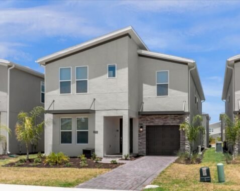 6 Bedrooms/ 5 Bathrooms/ Champions Gate (DR 8935)