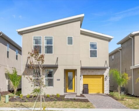 6 Bedrooms /5 Bathrooms / Champions Gate (DR 8997)